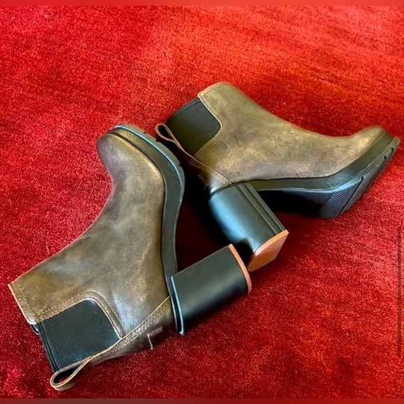 NWOT Sorel Blake Chelsea Bootie - Picture 4 of 15